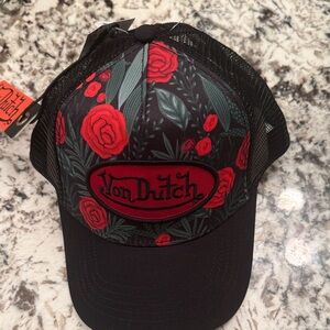 Von Dutch Black Trucker Hat with Red Floral Patch.. ladies 
O/S..nwt